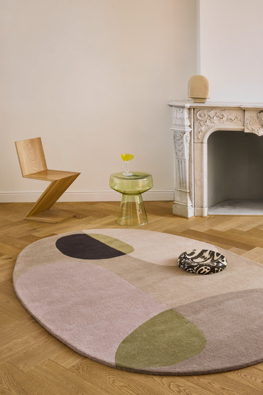 Brink & Campman Decor Miller Autumn Teppich in Sandbeige, Puderrosa und Olivgrün, im Wohnraum