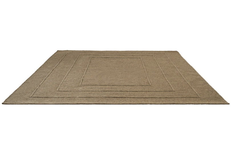 Brink & Campman Senso Border Fur Brown Teppich in Camelbraun mit drei Rahmen im Relief, Schrägansicht