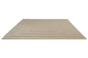 Brink & Campman Senso Border Natural Teppich in Sandbeige mit drei Rahmen im Relief, Schrägansicht
