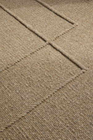 Brink & Campman Senso Level Fur Brown Teppich in Camelbraun mit zwei Rechtecken im Relief, im Wohnraum, zweite Ansicht