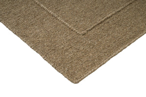 Brink & Campman Senso Planes Fur Brown Teppich, Detail von Ecke und Gewebe