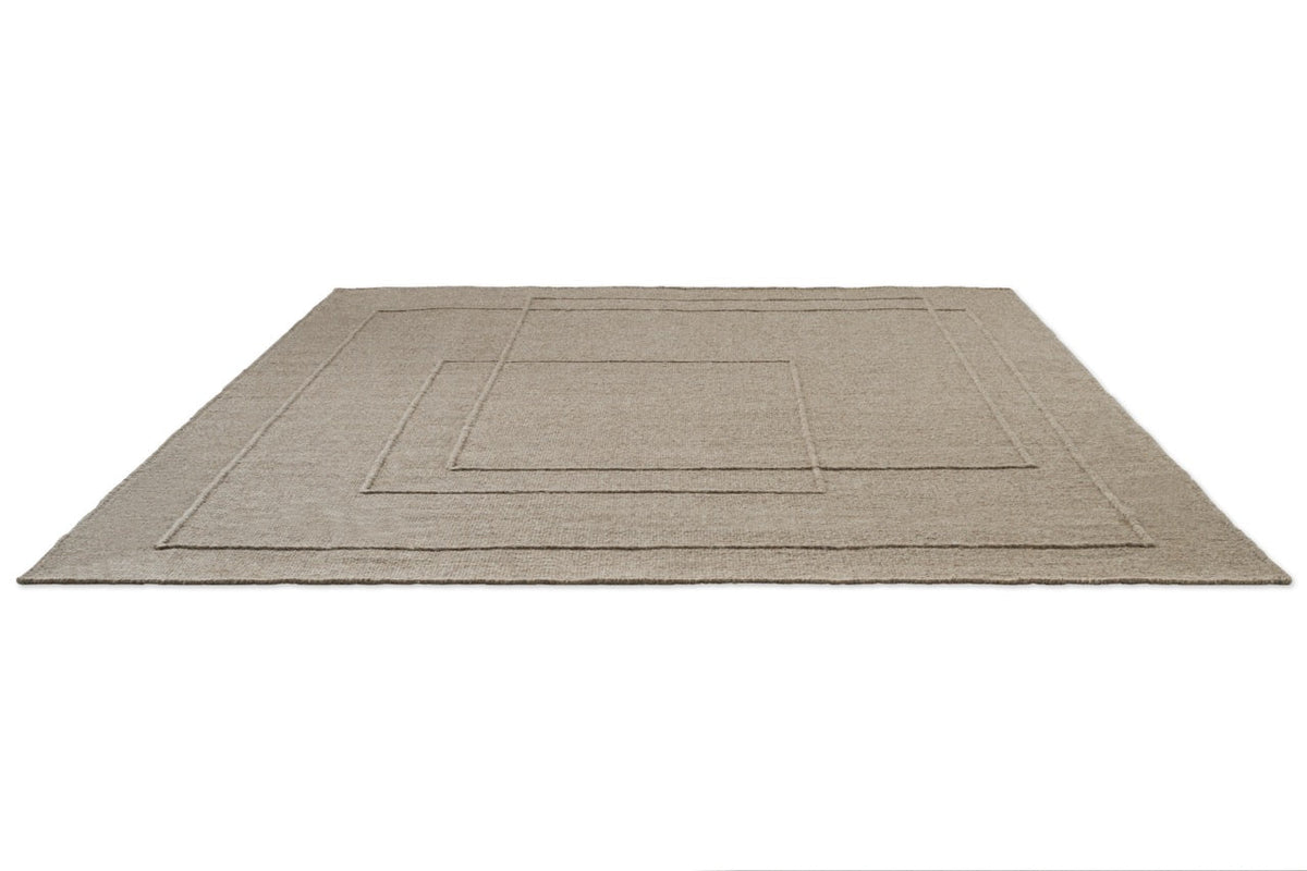 Brink & Campman Senso Planes Soft Taupe Teppich in Grautaupe mit überlappenden Rechtecken im Relief, Schrägansicht