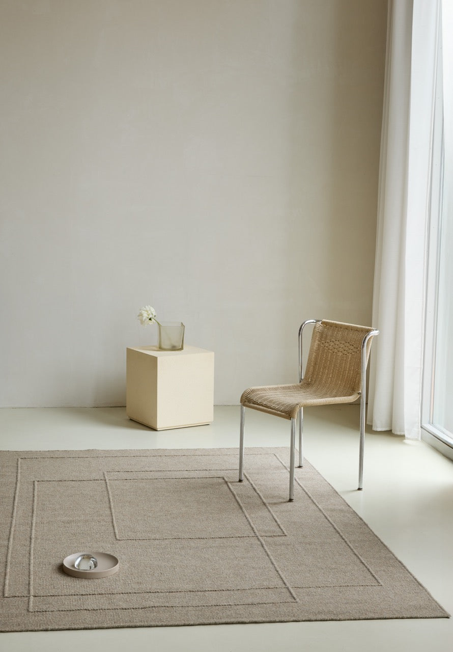 Brink & Campman Senso Planes Soft Taupe Teppich in Grautaupe mit überlappenden Rechtecken im Relief, im Wohnraum