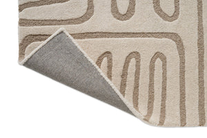 Harlequin Hollow Pebble Teppich, Detail von umgeschlagener Ecke und Rücken