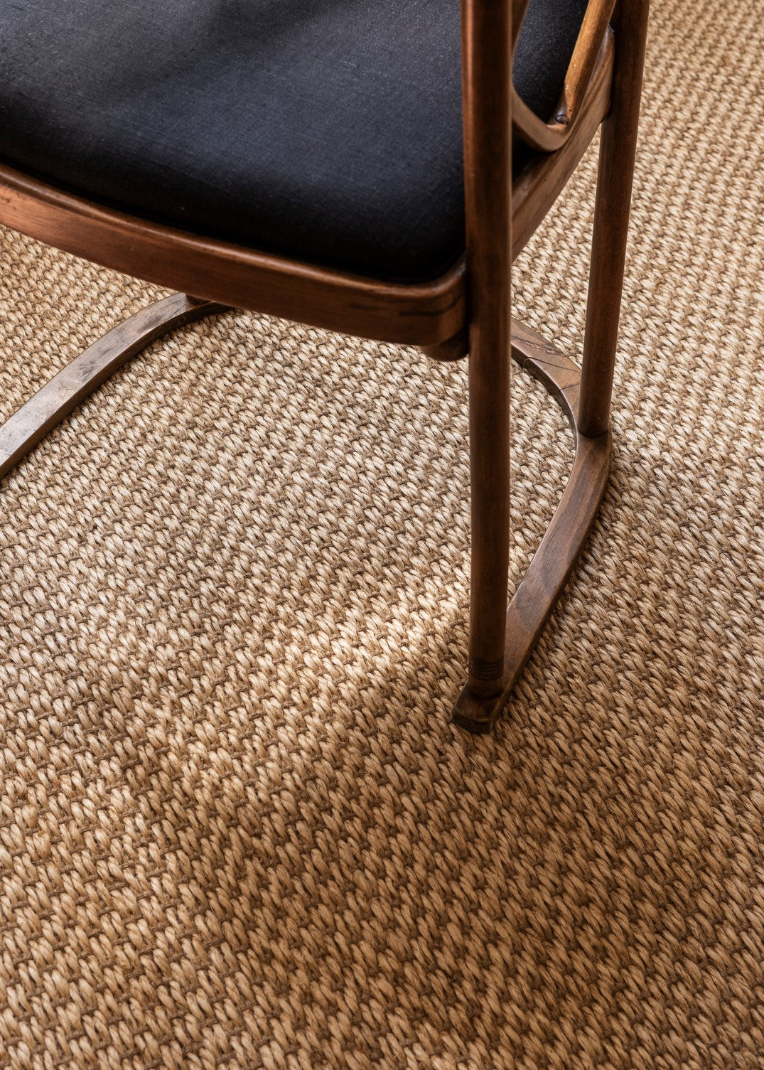 Sisalteppich Natur Layered Basket Weave Natural, Detail des Korbgeflechts