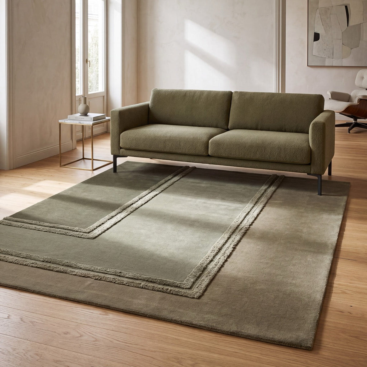 Acsento Delos Green Teppich in Oliv, Salbei und Khaki mit Reliefbordüren, im Wohnraum