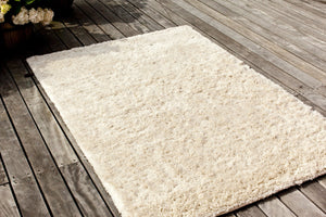 Massimo Rya Cream Hochflor Wollteppich, Schrägansicht